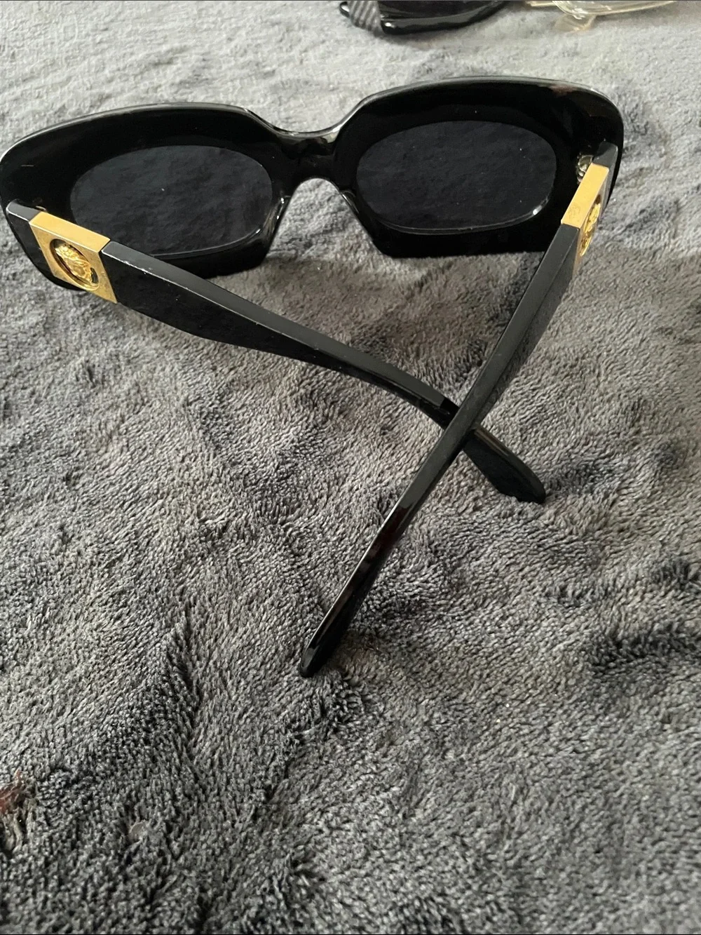 Gianni Versace Women’s Black Rectangle Sunglasses vintage